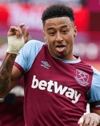  曼联绝杀西汉姆联，C罗替补破门  