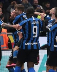  国际米兰逆转取胜稳固积分榜首位优势明显