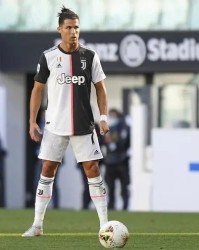  迪巴拉任意球绝平罗马保留争冠火种  