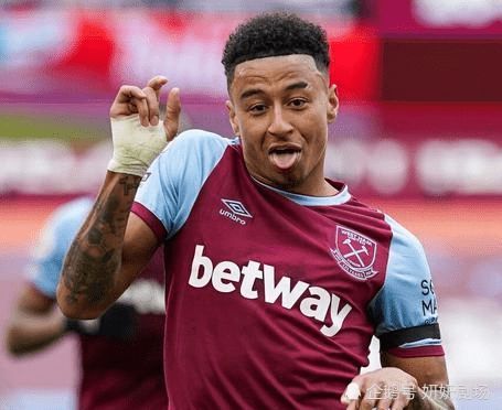  曼联绝杀西汉姆联，C罗替补破门  