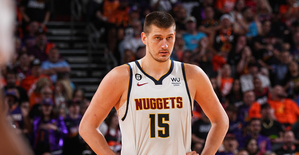  约基奇27+15+12再斩三双  