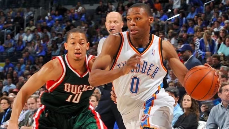  威少替补登场贡献三双,快船板凳匪徒击溃公牛防线